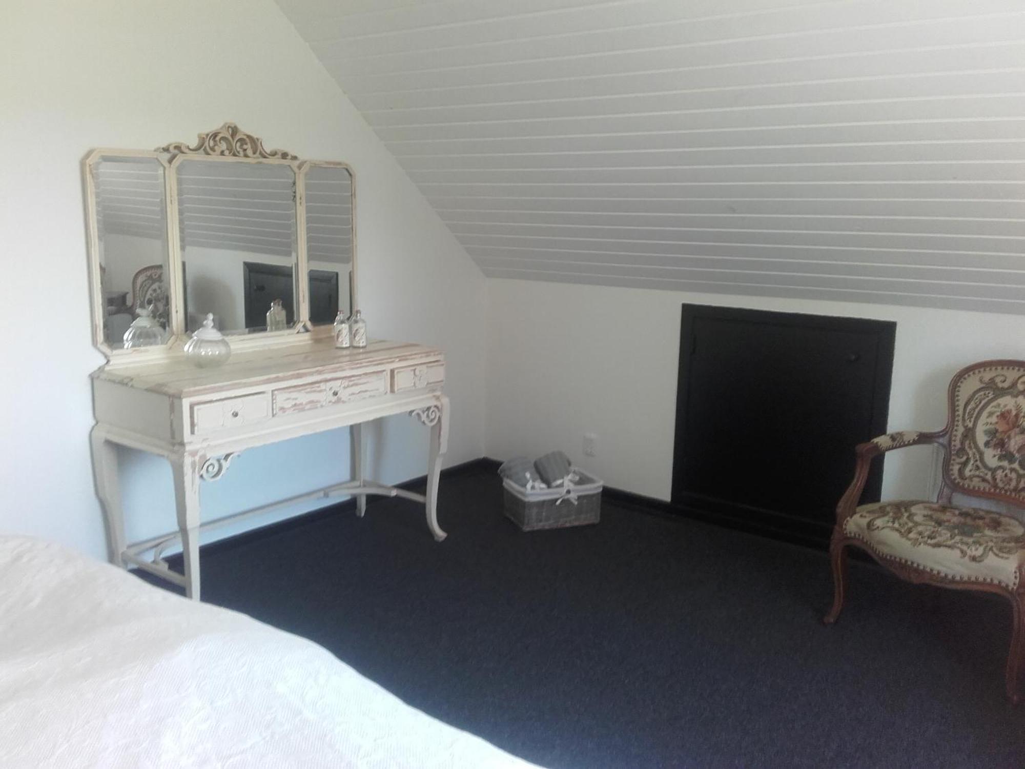 Nilles Bed & Breakfast Olgod Стая снимка
